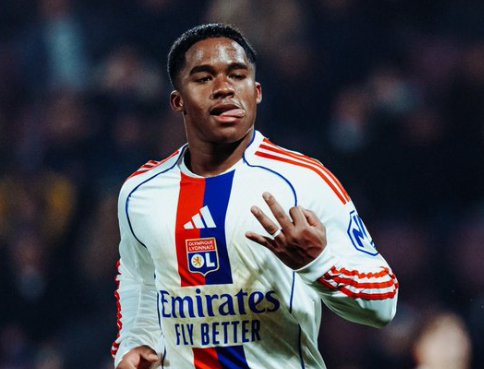 巴西旧将: 恩德里克有机会踢世界杯, 巴西中锋位置人选不多