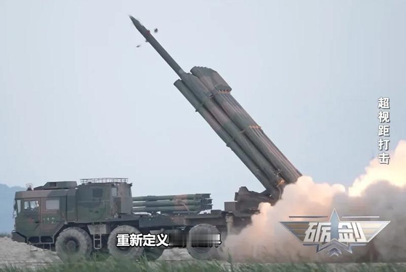 解放军远火命中100公里外的海上小目标，台媒有点慌12月2日，台媒报道称，最