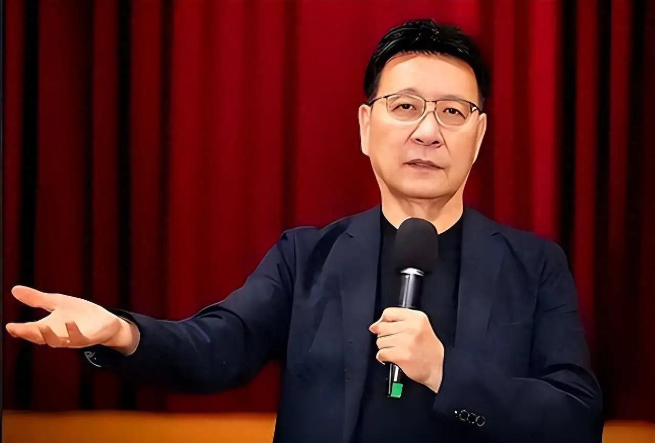 赵少康很狂妄，再次公开叫板郑丽文，他以为郑丽文不敢开除他的党籍？针对国民党就军购