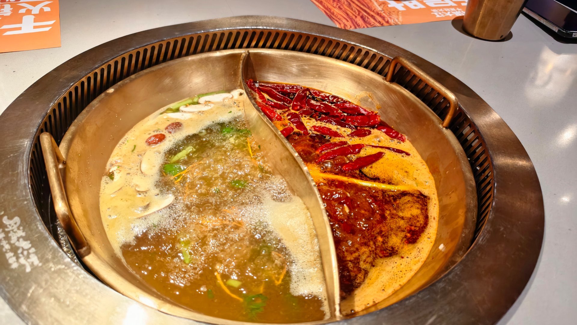 睡了吗？看看这我宵夜行不行？[爱心][爱心][爱心][爱心]​​​