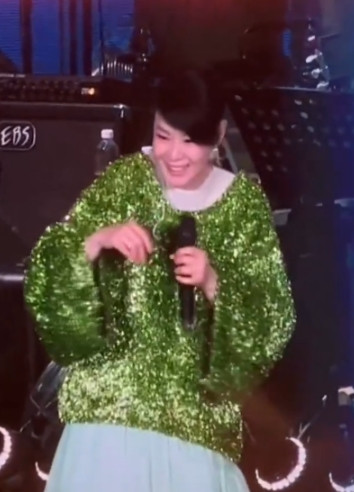刘若英的默不作声，父母偏袒二胎孩子，群众起哄让妹妹唱《后来》，还有那些装聋作哑放