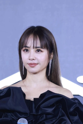 蔡依林给所有女人上了一课不管你多漂亮，多有能力，只有强大的经济实力才是最大的