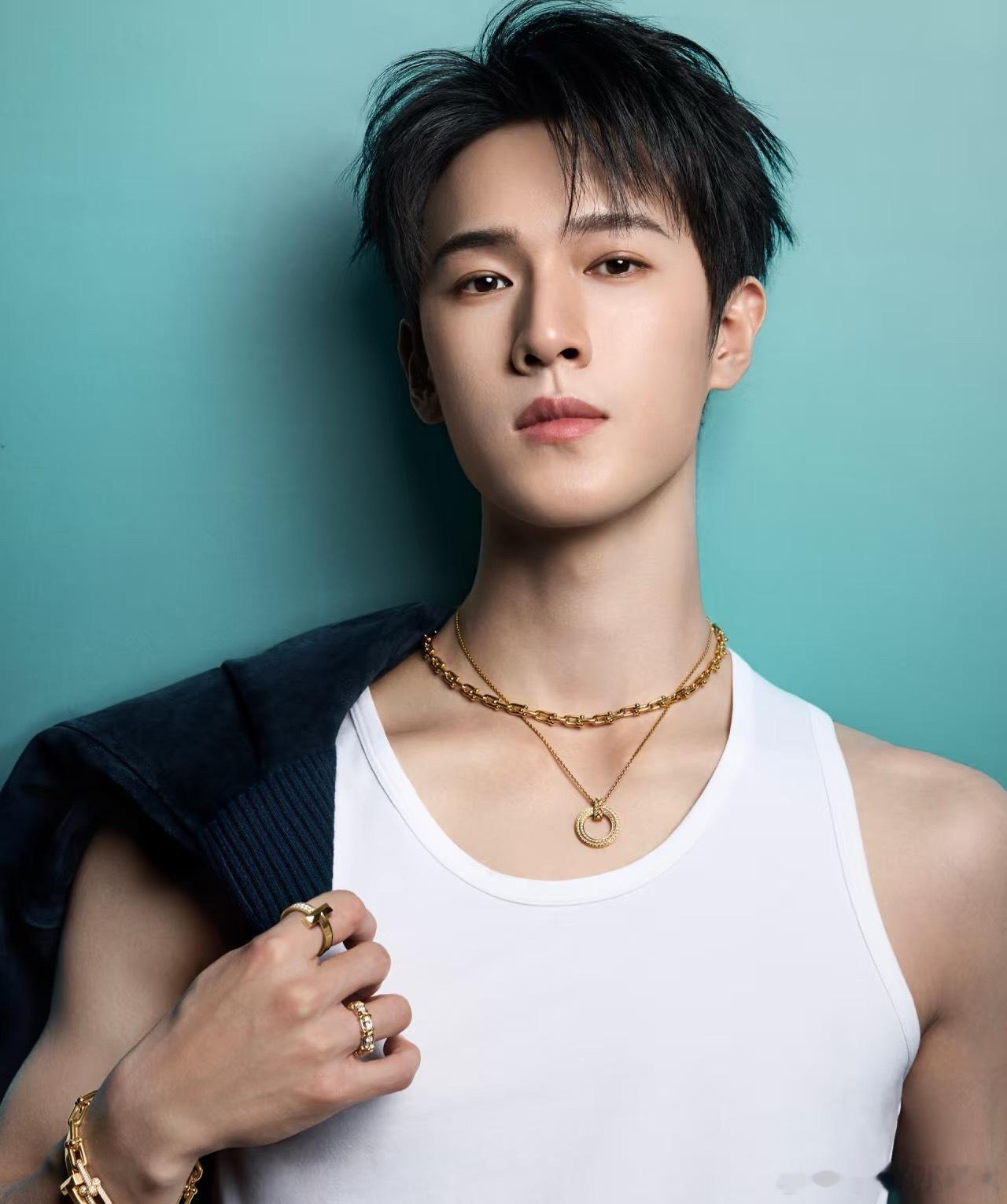 李昀锐最新代言，算得上95🥜商务水平中上的一批了