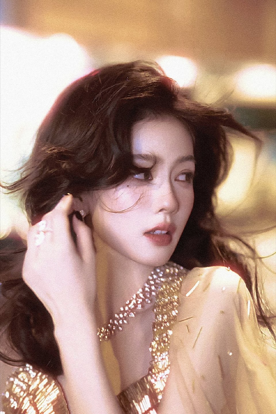 白鹿女神你美成这样还有什么烦心事儿吗🤲🏻