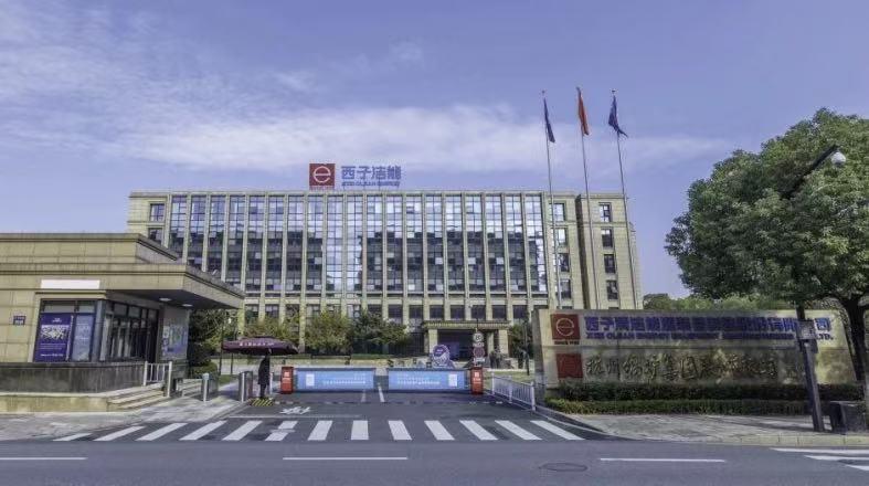 西方终于明白,中国AI为何全面爆发!OpenAI的机房里,GPT-5的