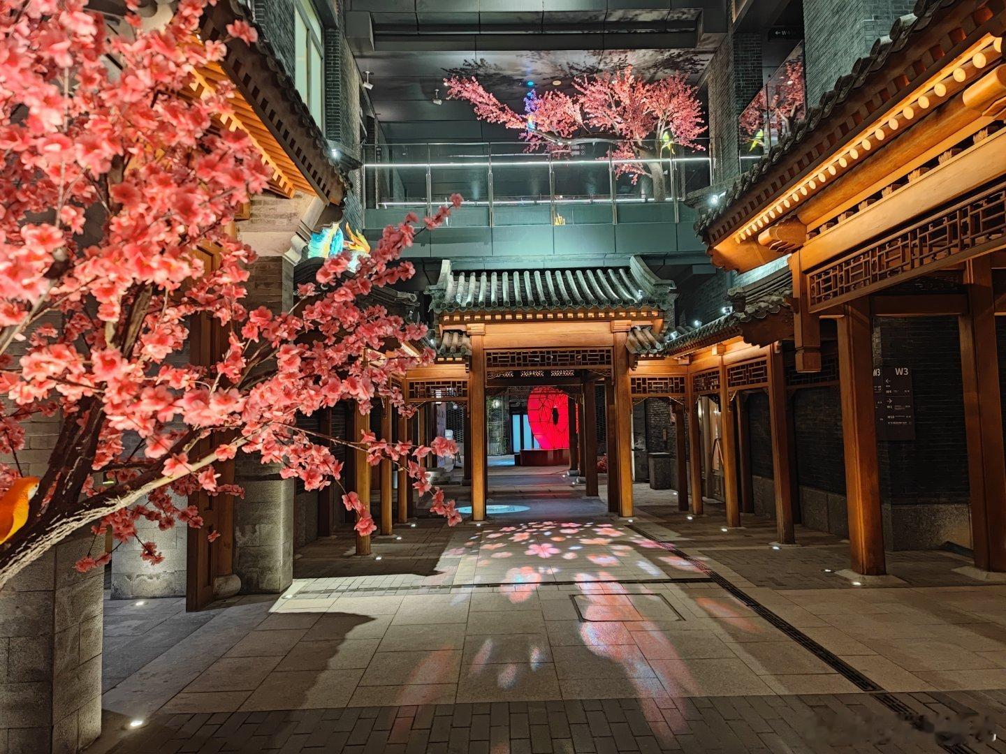 前门大街北京坊夜景摄影