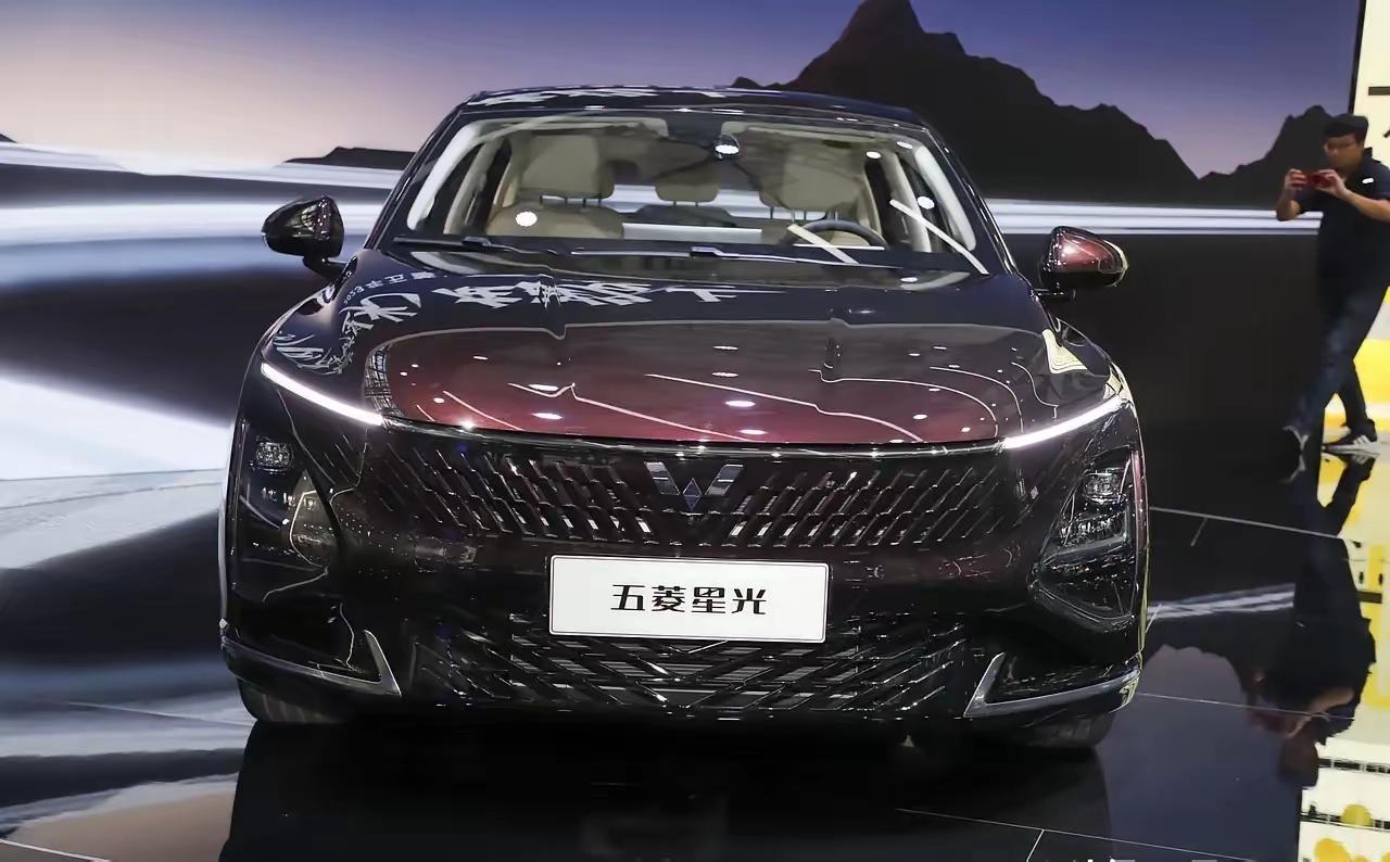 这就是赤裸裸的现实啊！有车的家庭：6％，选50万元以上的车；12％，选