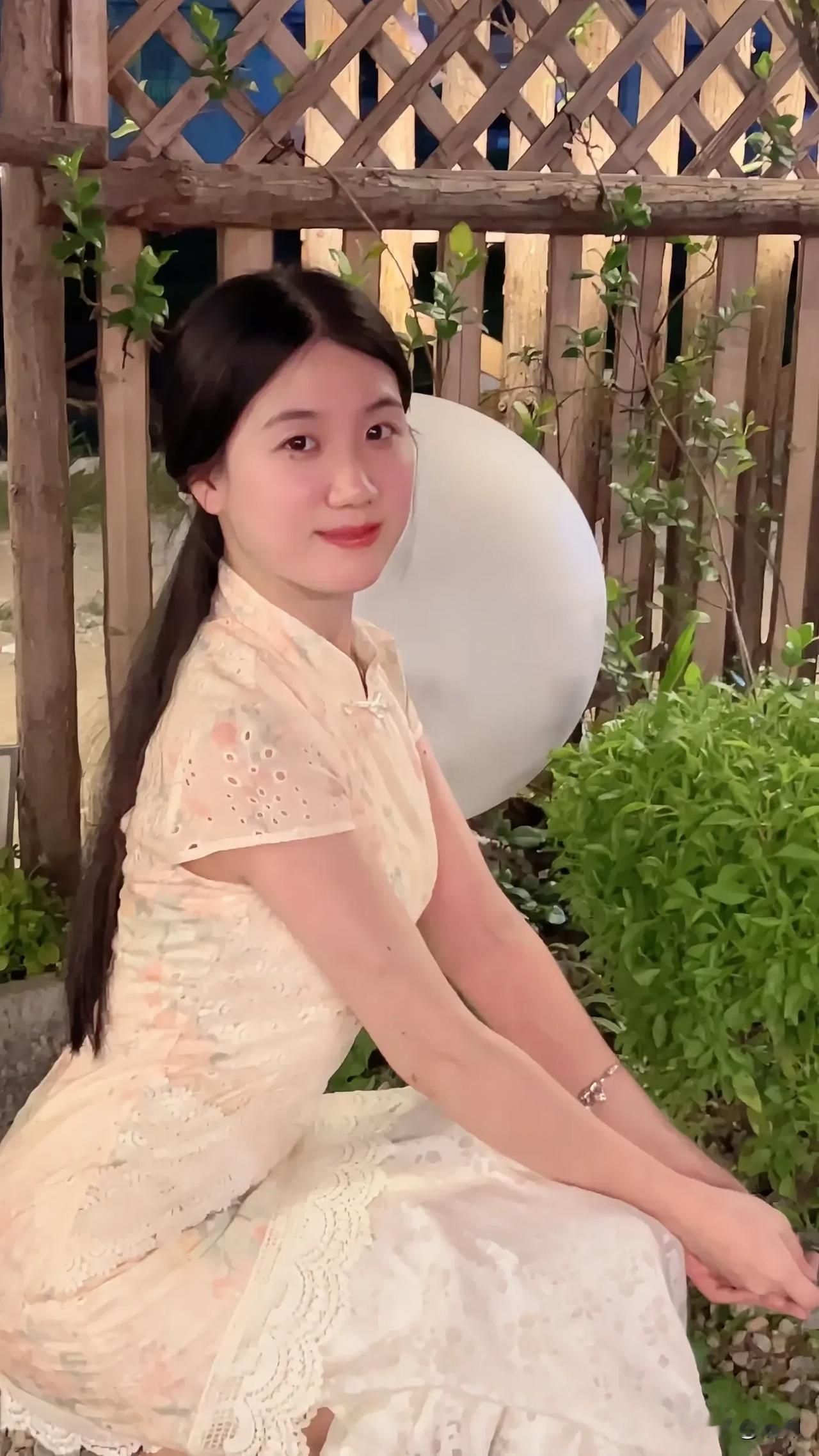 祝愿你圆满些再圆满些，顺利些再顺利些！不圆满便是圆满东方审美美学东方当代