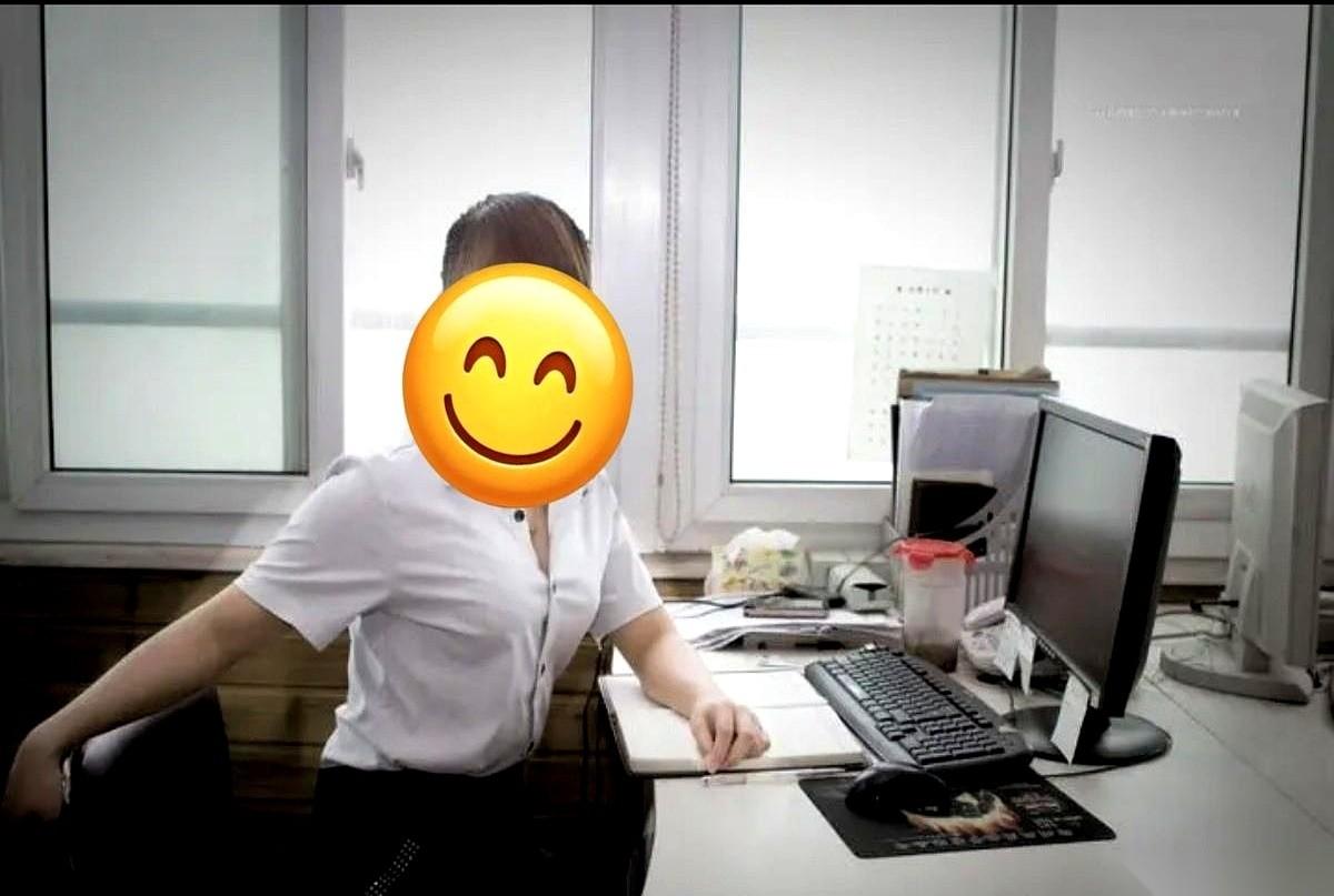 茶水间里，我们公司那个行政小妹，把水杯“砰”地往桌上一搁。“跟他混一辈子，就是