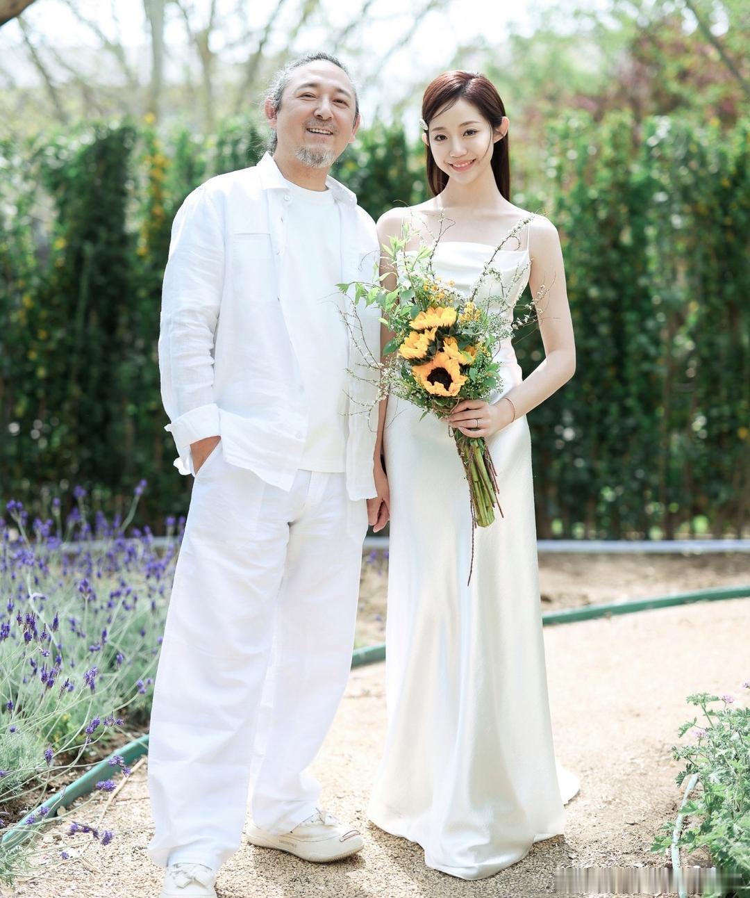 万千惠从结婚起就长期服用短效避孕药，仅在备孕期间短暂停药，生完二胎之后，又连续吃