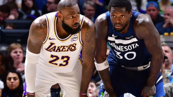 所有人都在质疑作为NBA的GOAT，詹姆斯为什么要去担任边线球发球人，而不是作为