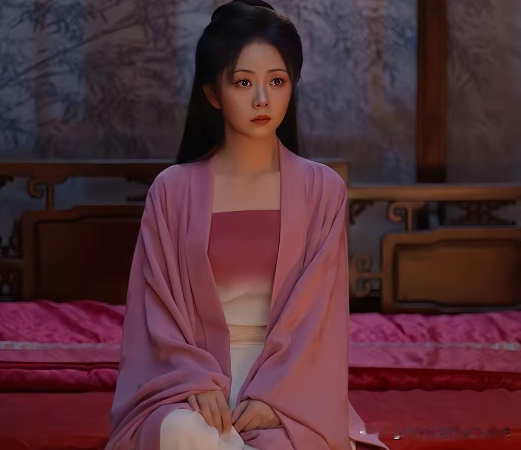 《兰香如故》越看越觉得离谱。林锦岐和兰香奉旨成婚，二人成婚多年不圆房，这怎么