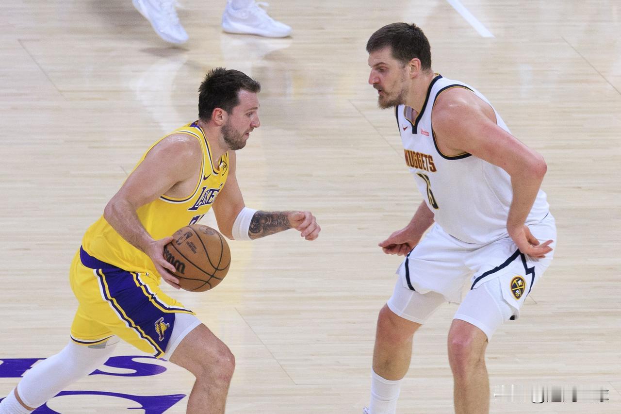 NBA历史三双次数排行榜：1、威少——209次三双2、约基奇——198次三
