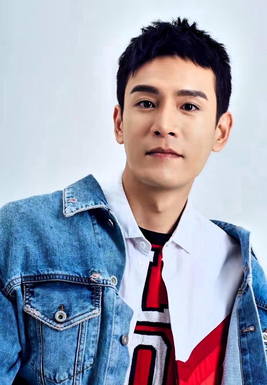 演员经超说：“当年，我们家里人都很洋气的，当时我说我和大自己8岁，还带着孩子的李