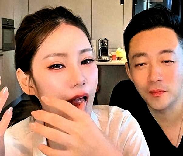 现在教育问题，大家都很看重，在哪里读书是个大事啊。筱梅最近直播，说了她跟小菲