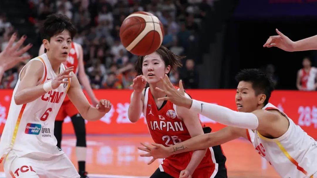 过去：1，中国女足强于日本女足2，中国男足与日本男足差不多3，中国女篮强于