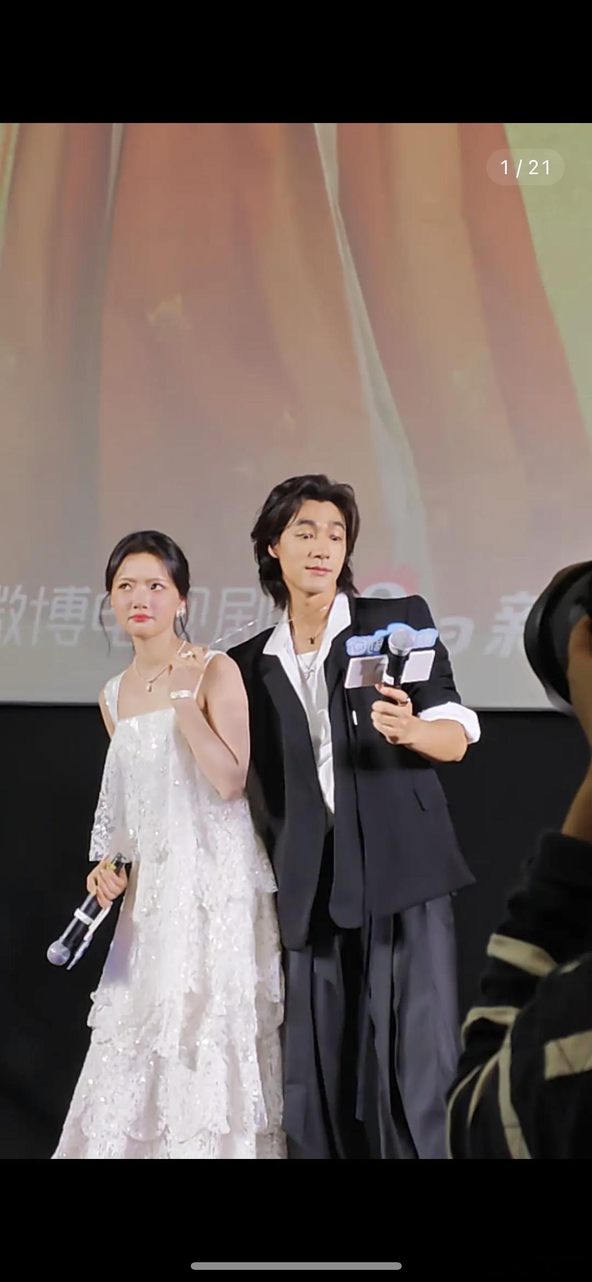任敏此沙cos兔子尼克…
