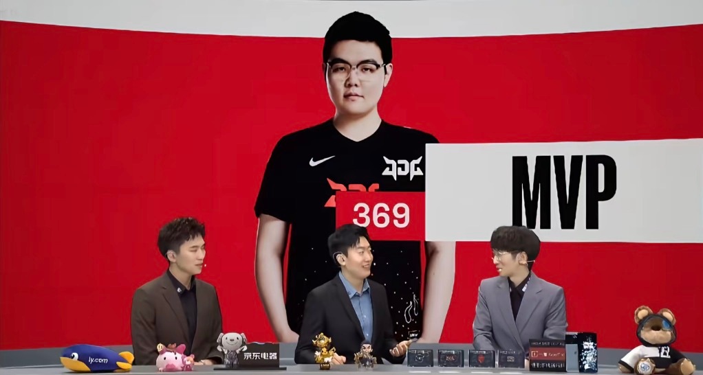 69哥时间过得好快，记得当年那个被滔搏哥打出心理阴影、哭着说不会拉扯的小孩，现在