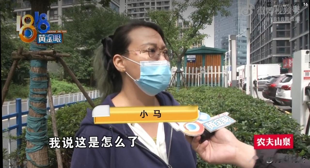 这事谁能忍！杭州临安，一外地女子游玩后回酒店房间，却吓得不敢进门。自己房门大敞四