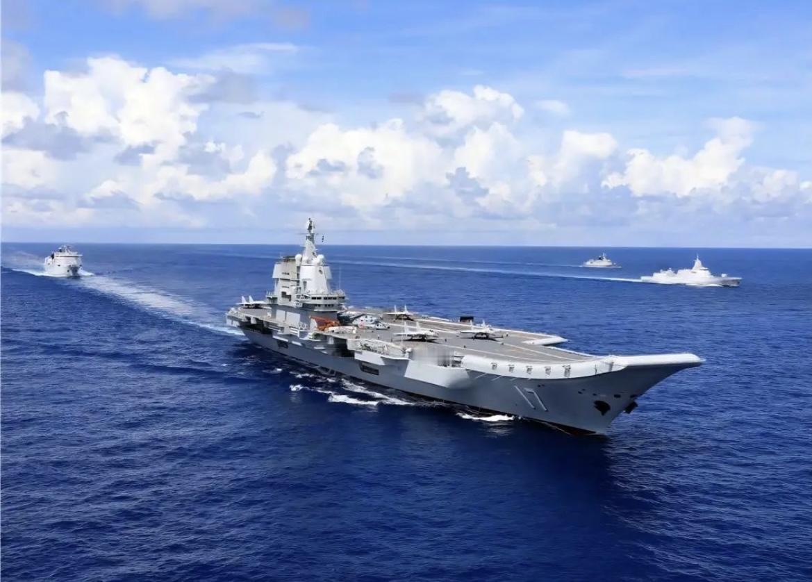 别再问国家为什么不还手了！高市早苗继续参拜靖国神社，不少人急了怒了，她根本没把