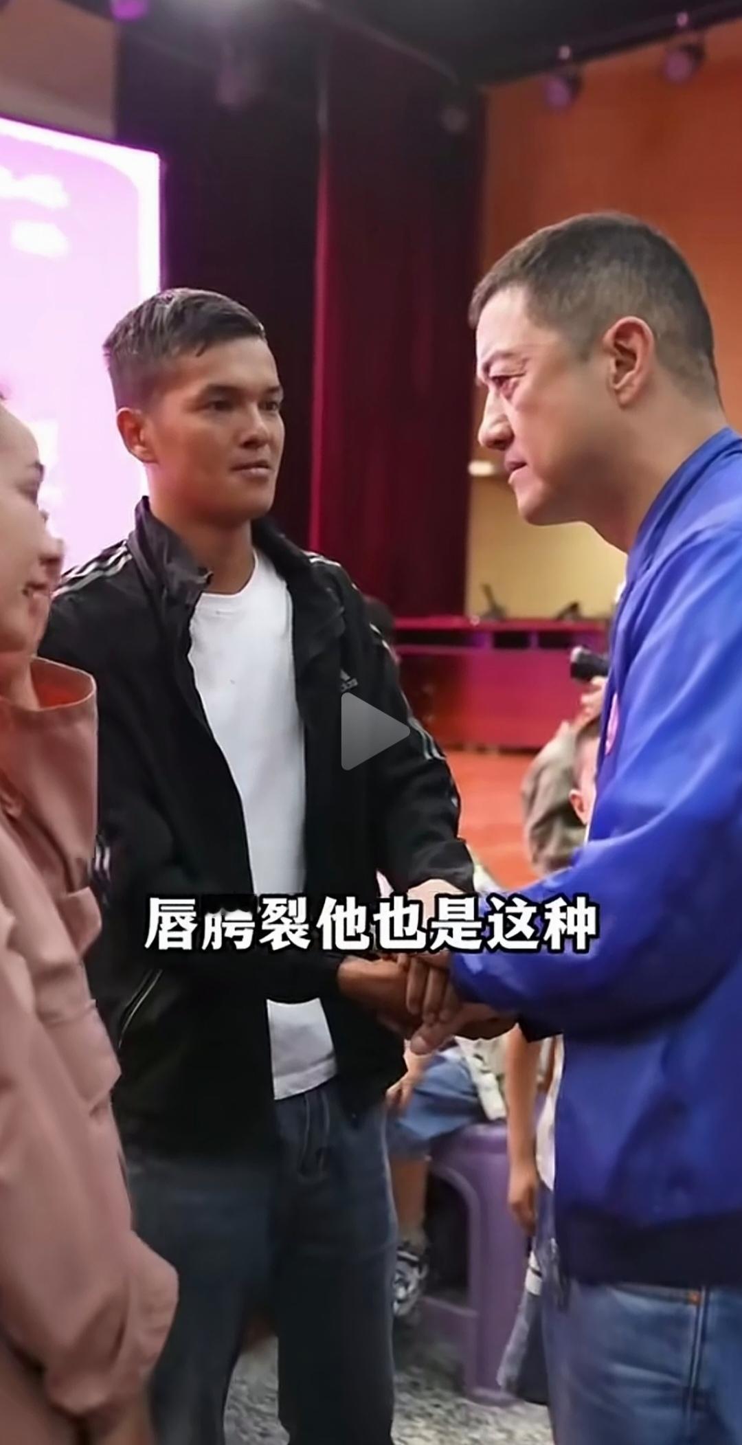 李亚鹏，有没有资格评2026年CCTV感动中国人物？！李亚鹏曾经也算一线演员