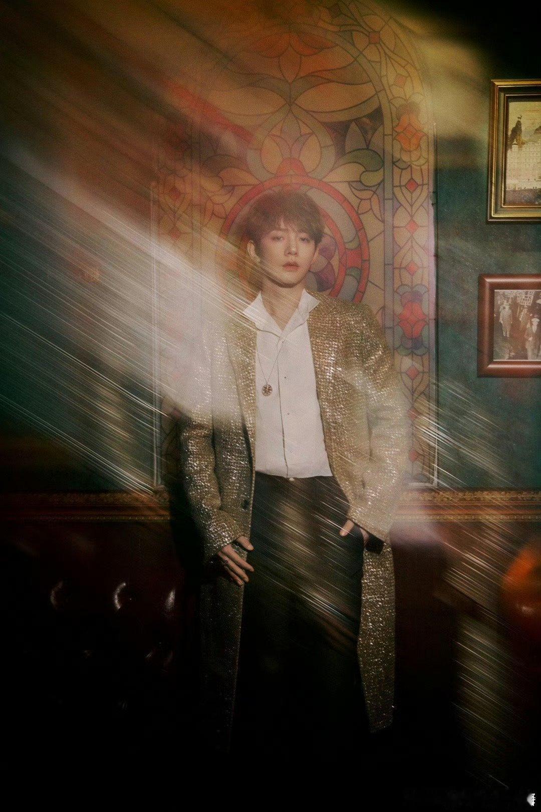 邓为迪奥活动出图↓准备走出城堡您是自己产业的王子