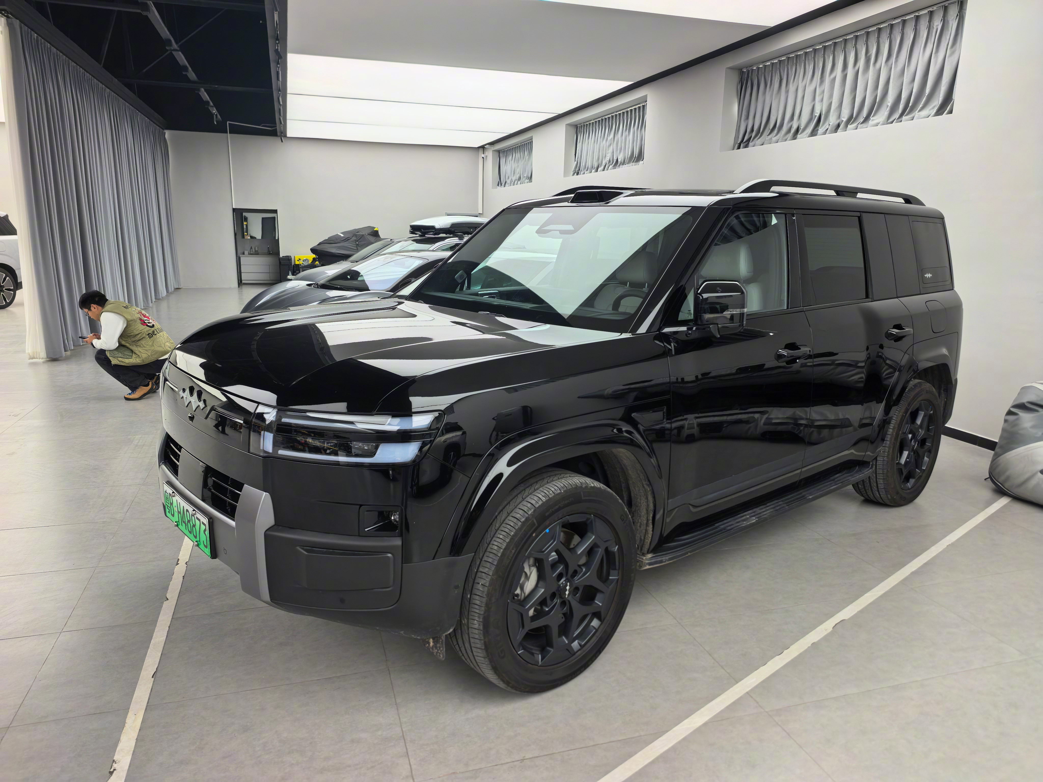 5米的SUV有多少……仅仅现在，我车库里就三辆：19-23万的方程豹钛730-3