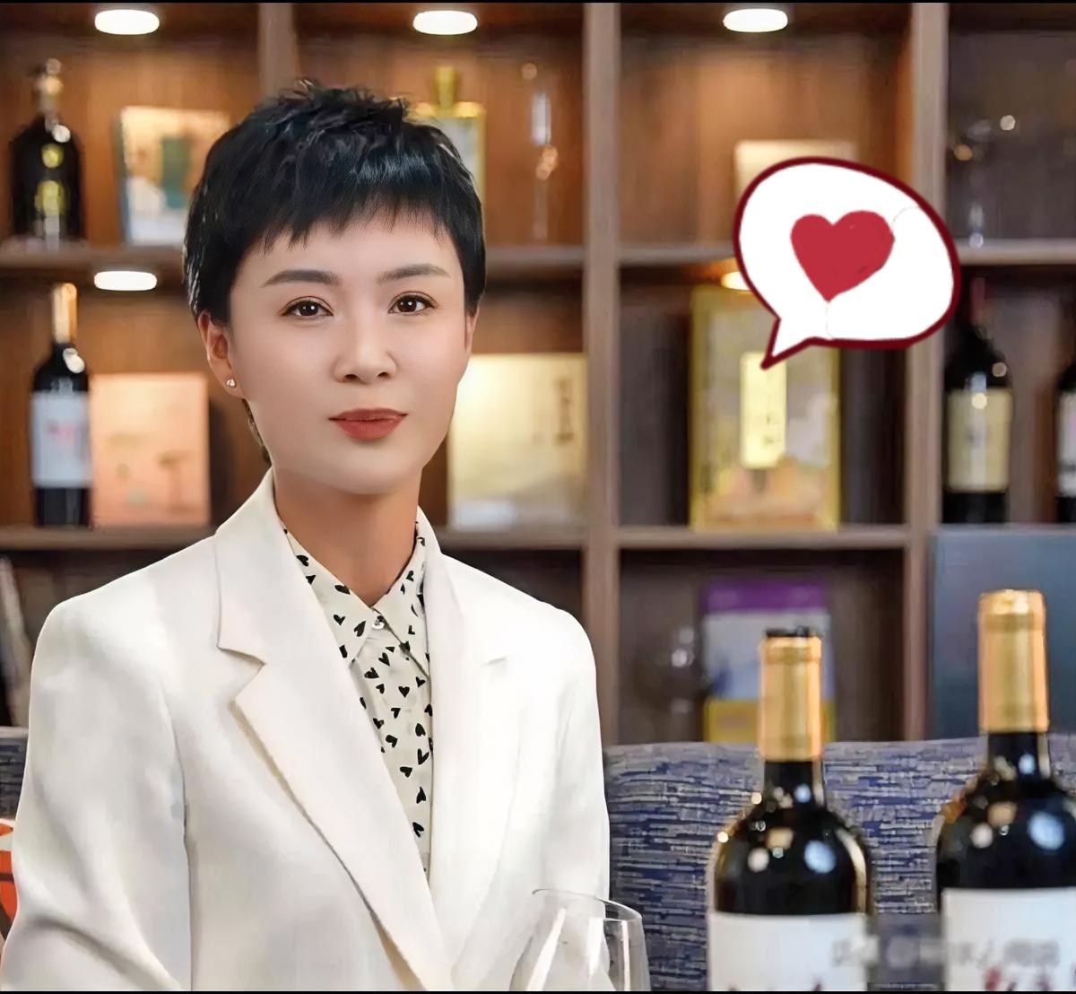 贺娇龙说身后不进夫家祖坟要回娘家，网上居然还有人在那这不好那不对的，真是咸吃萝卜