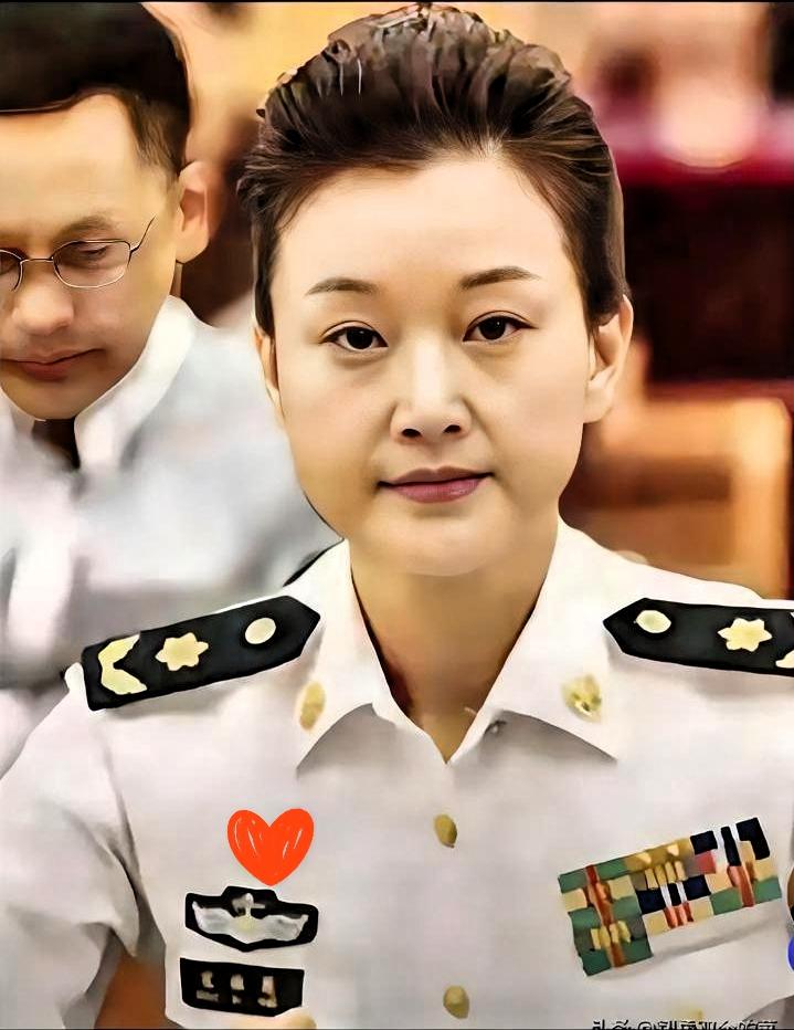 宋祖英力荐闫学晶进海政歌舞团远见眼光成就实力演员？闫学晶能进入海政歌舞团