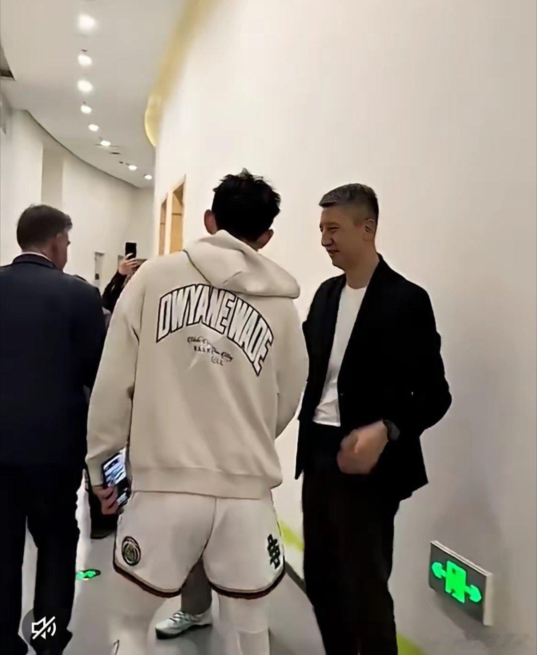 林威在国外没啥球可打了，真的没必要在美国待着了。回来征战CBA吧，挺多球迷喜欢看