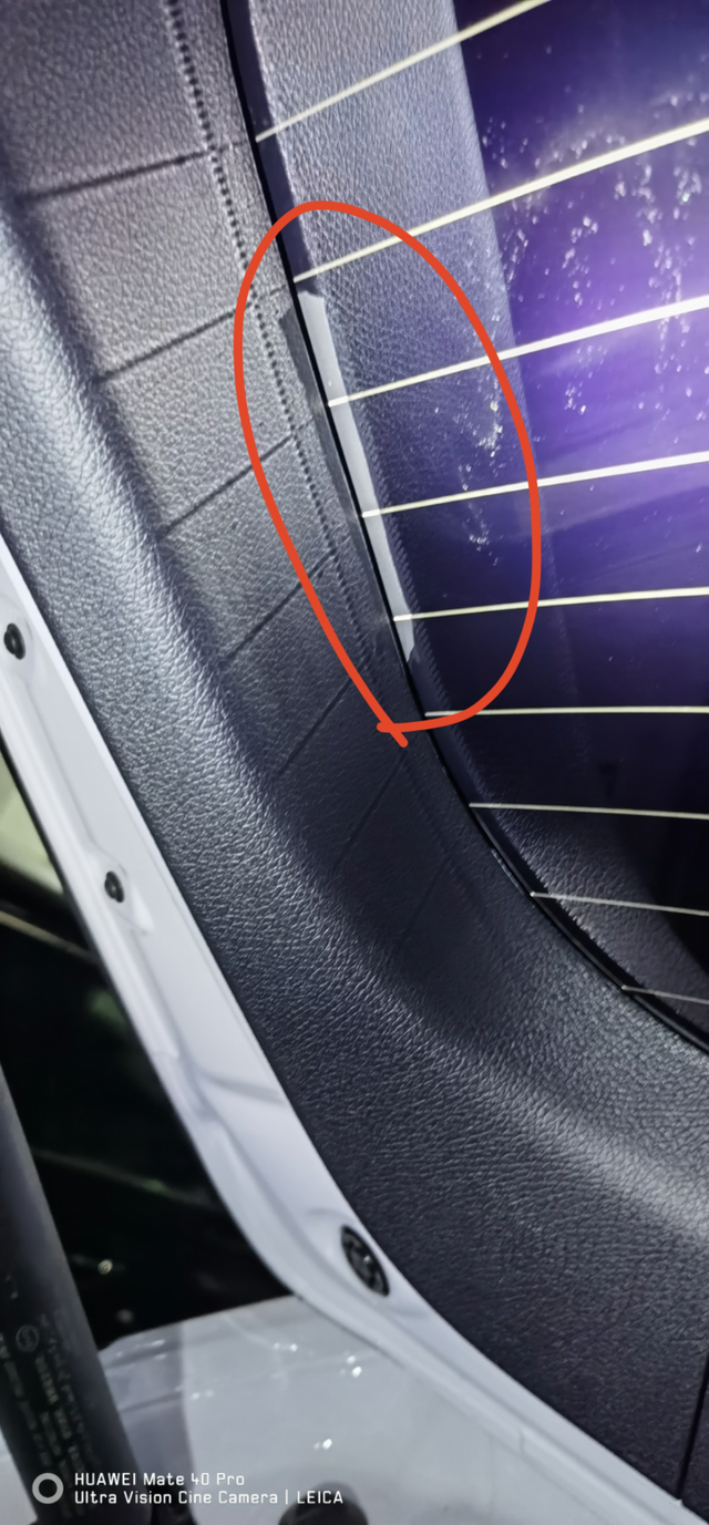 贴个龙膜给气死了今天去贴龙膜畅悦80，还是一家品牌店，处于信任没有做过多的检查