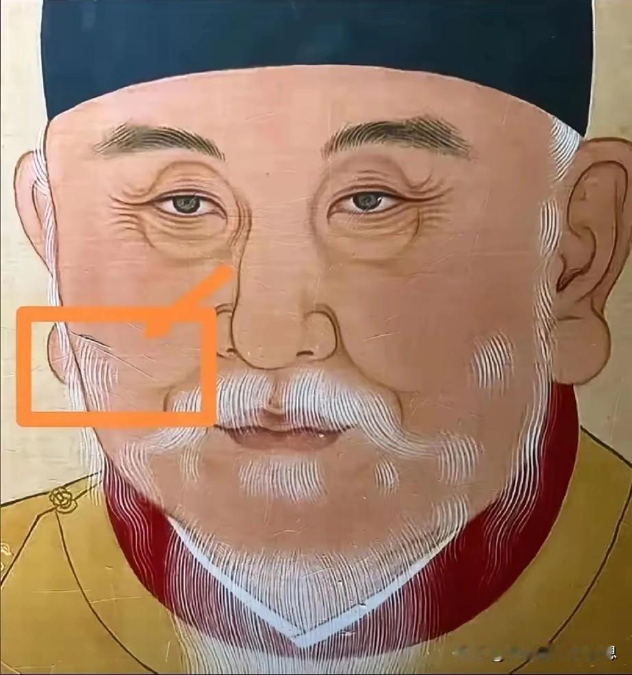 南京明孝陵新朱元璋画像被破坏，画框内划痕明显！南京明孝陵的新朱元璘画