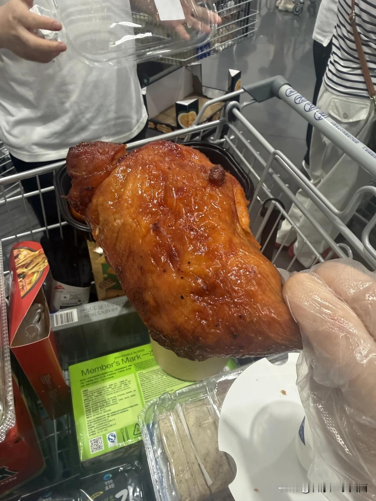 一直想来河北首家山姆好好采购一番，特意选了9月7日周一的上午，想着周中工作日，大