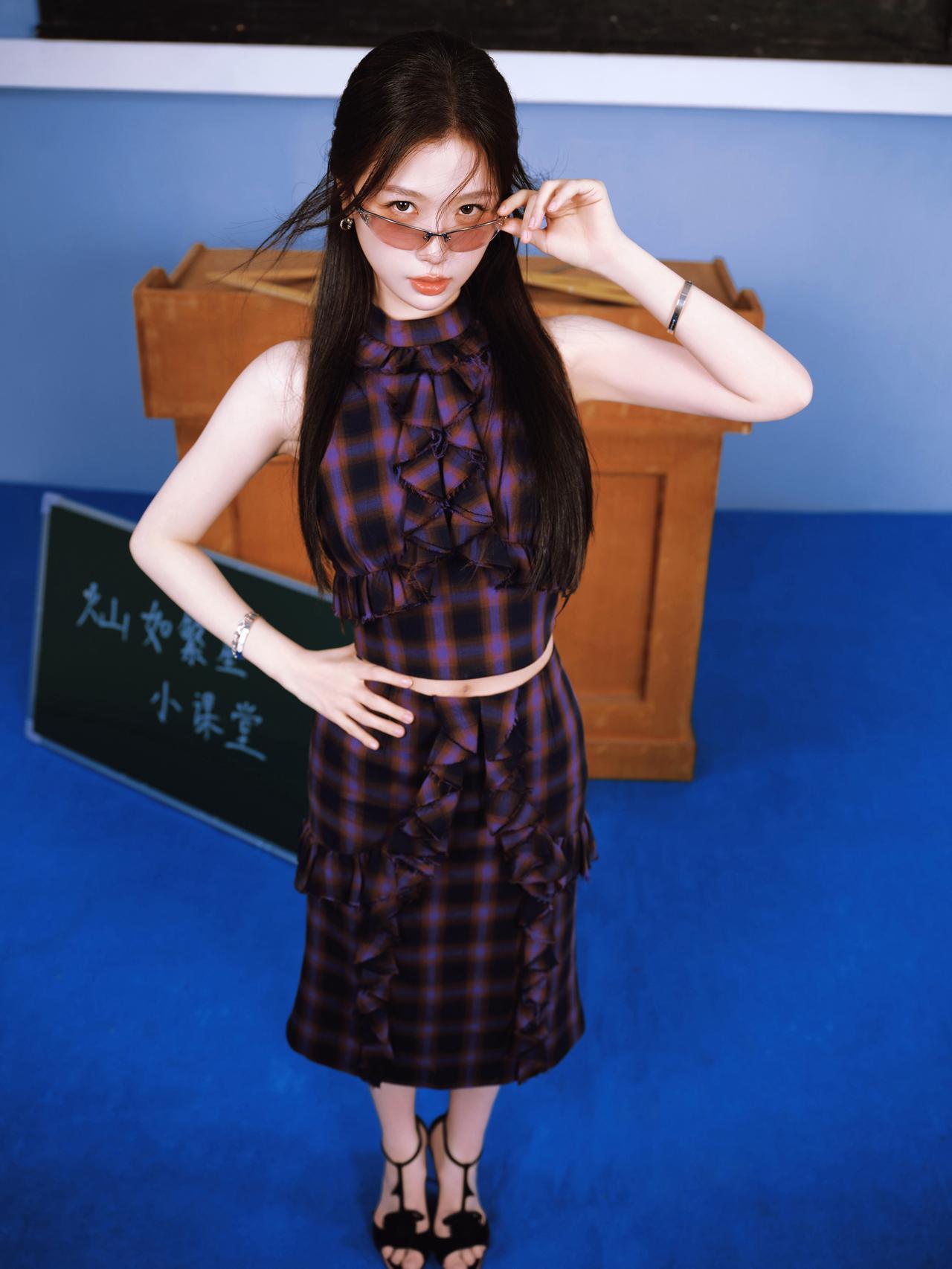 虞书欣甜酷辣妹[墨镜]