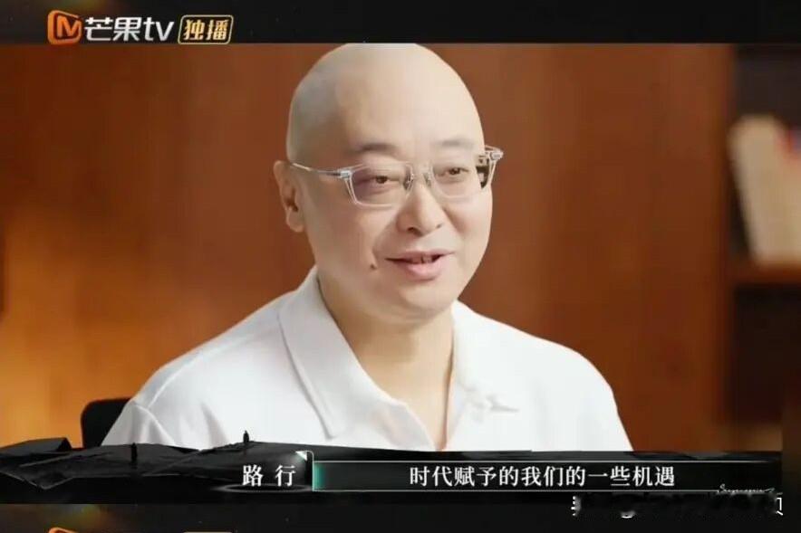 不知道邓莎现在会不会后悔？本来可以低调的过豪门阔太的生活，却非要上节目上高调