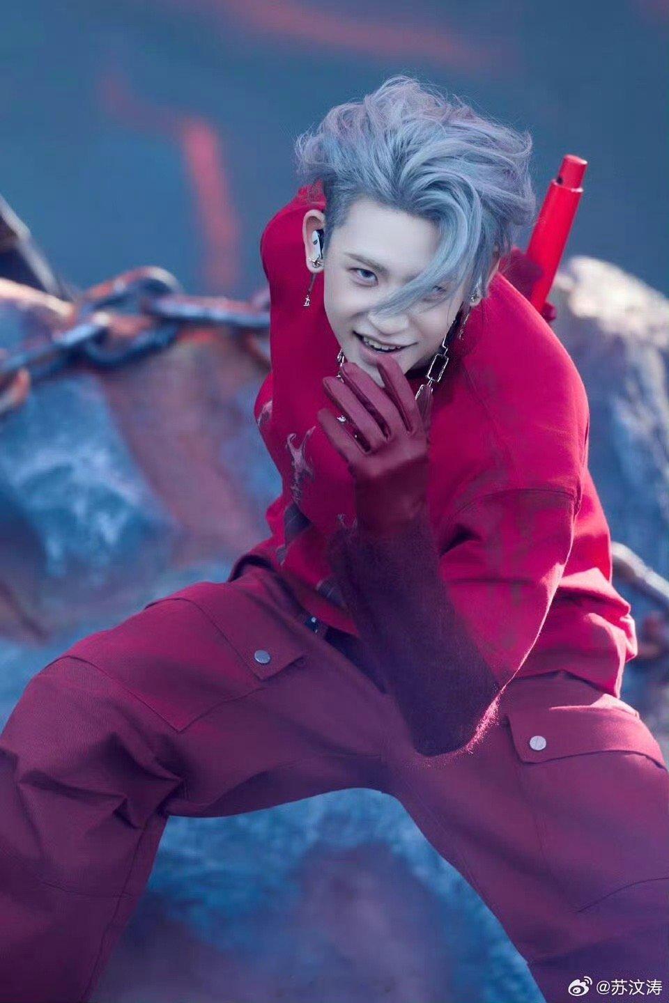 小鬼嘻哈界的漫画脸从头发丝到下颌线都写着“完美比例”！小鬼这张妈生漫画脸，连