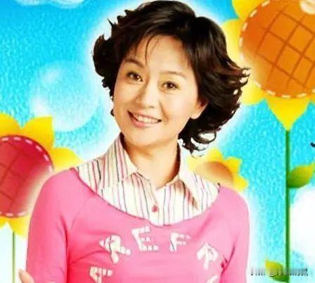 1999年，鞠萍向丈夫提出了离婚，丈夫却提出孩子和钱只能带走一样。鞠萍一听就知道
