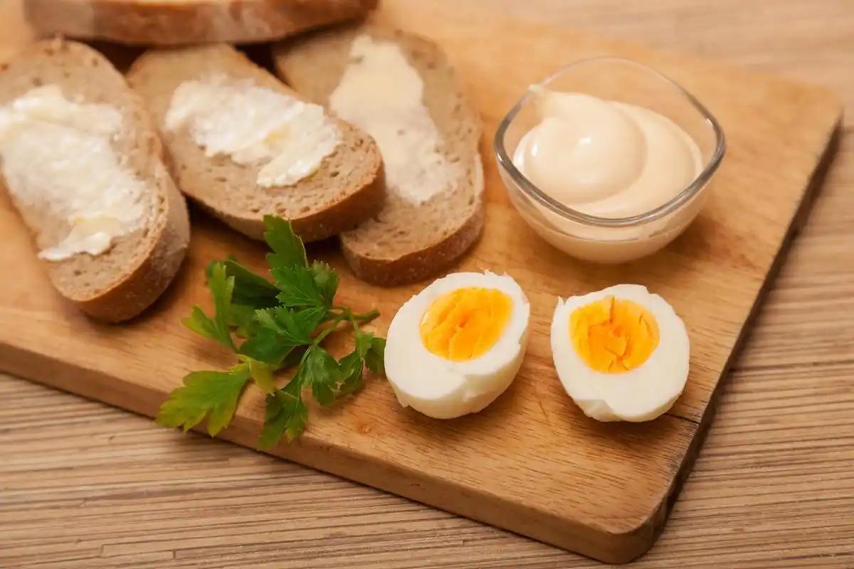 “胆固醇大户”被揪出！肥肉没上榜，排在第一的，许多人还天天吃门诊那天，一个三