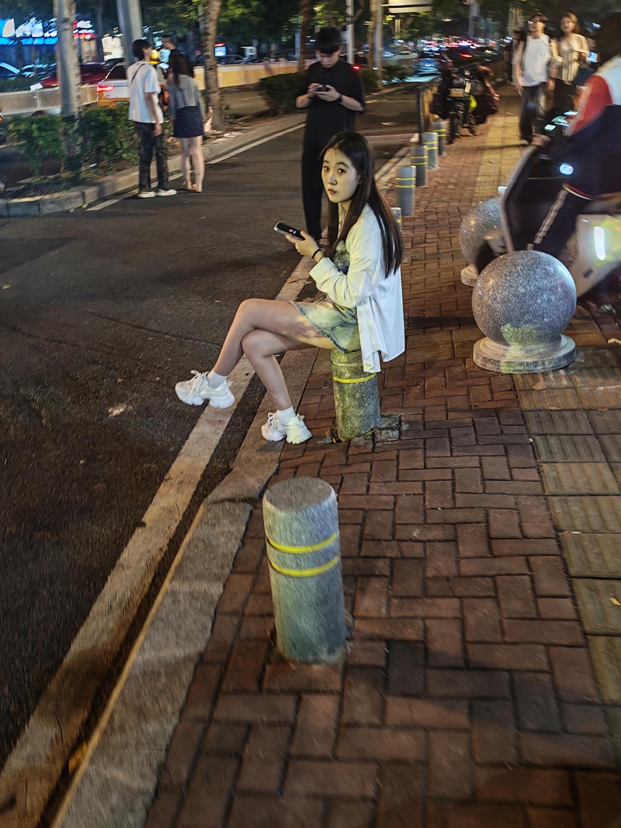 索要微信很难吗