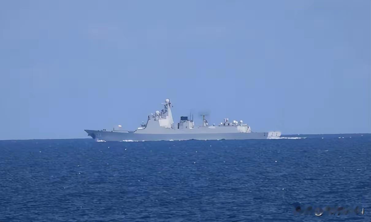 中方7个海军编队同时跨区域部署美媒关注中方7个海军编队同时跨区域部署在西