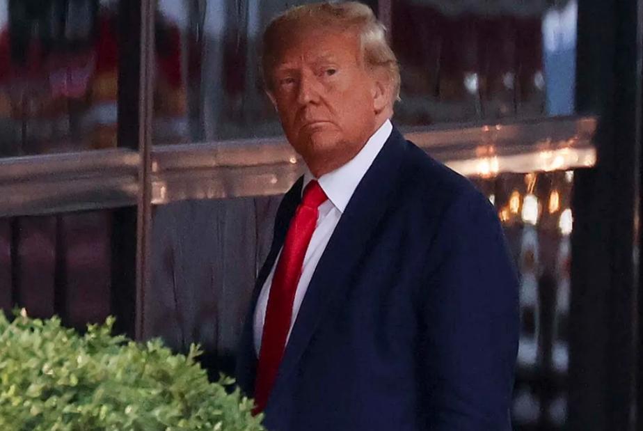 突发炸锅！一本回忆录撕碎民主党伪装，2024败选真相彻底瞒不住了突发舆论大地