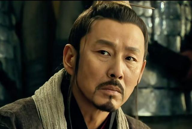 韩信最大的失败，就是不该在垓下围困项羽，逼其自刎。他比后世的司马懿差多了，因为他