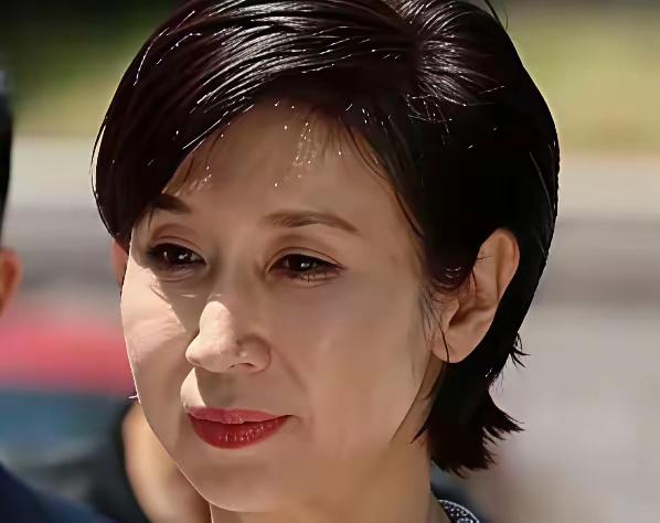 65岁有这状态，总统之女卢素英，这气质真的与生俱来！这个女人的气质与气场，似乎