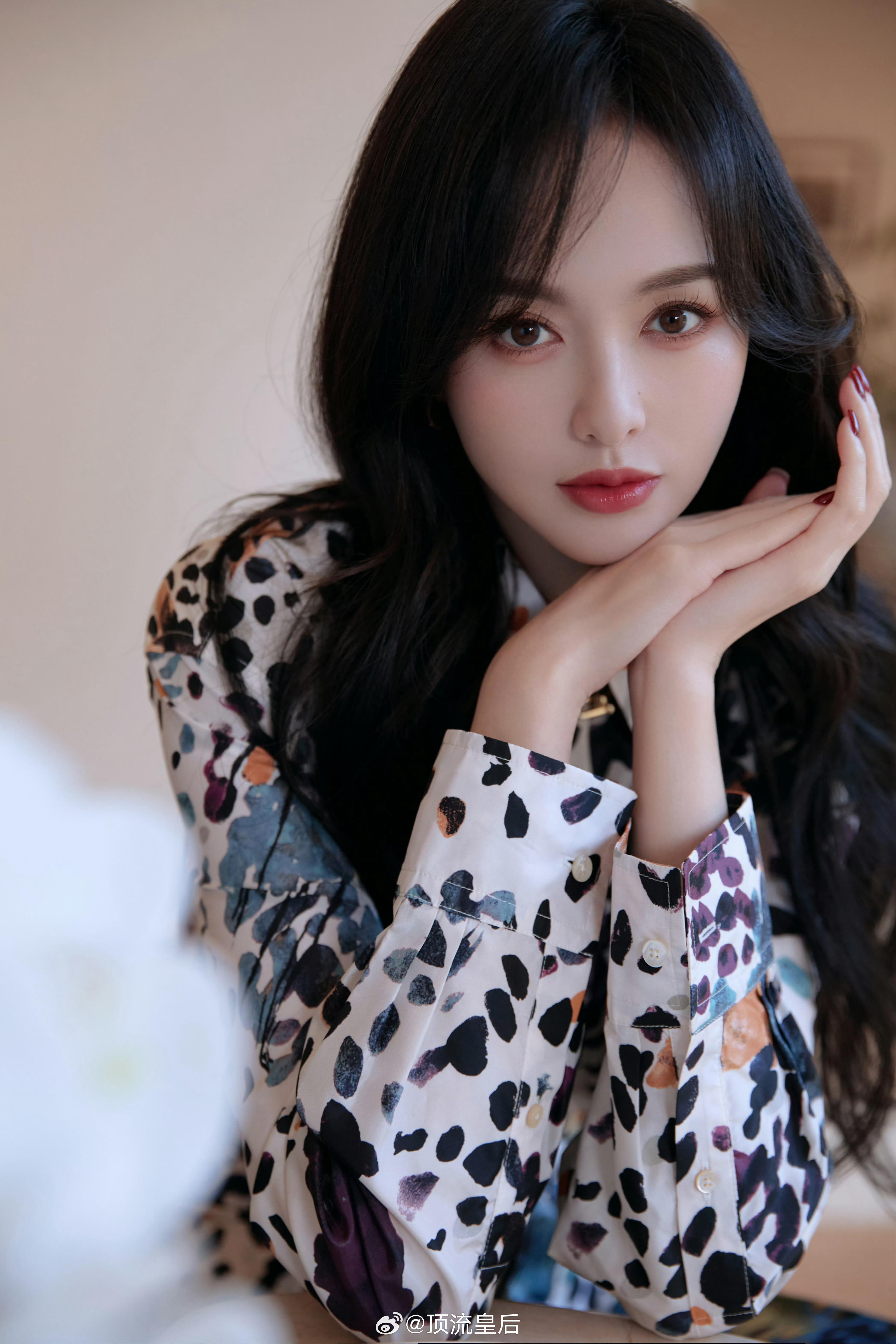 唐嫣还是这么明媚动人，状态好到爆。期待活动现场。​​​