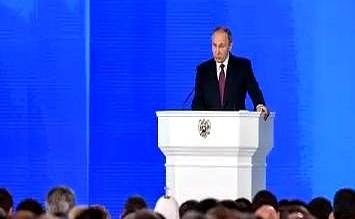 有人算了笔账，说俄罗斯花了6000亿美元，拿下了1.74亿亩地。一亩地才两万四