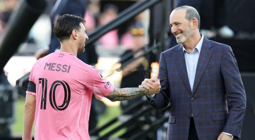 ,2025赛季美职联比赛中，梅西带领迈阿密国际首次夺得联赛总冠军。据《阿斯报》报