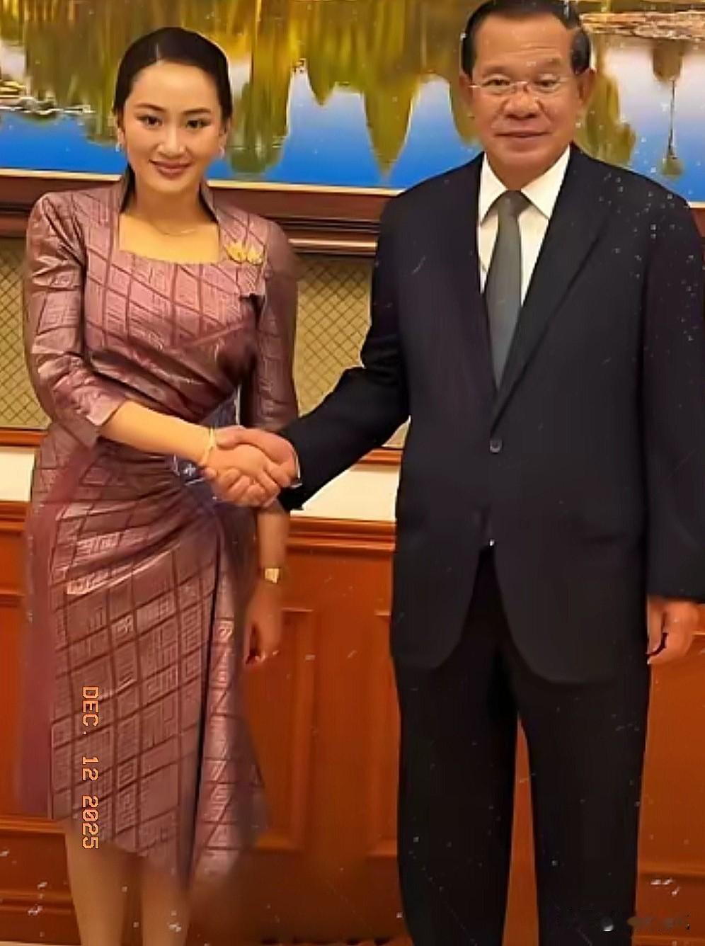 柬埔寨有今天，我认为纯属于自己作的，洪森当初要是不“陷害”佩通坦，佩通坦眼下肯定