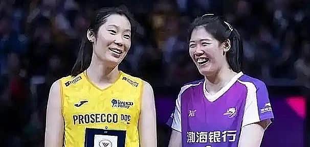 对朱婷和李盈莹：我的看法“截然不同”！对于朱婷：她是老队员，确实到了该退