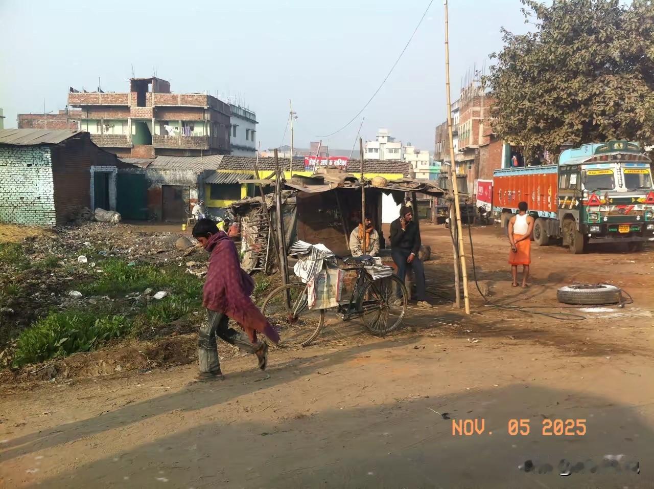 身边印度朋友越来越多，可越看越让人心里不是滋味——领土争议还没解