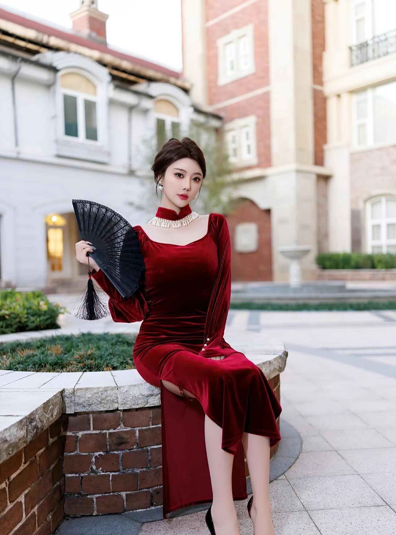杨晨晨旗袍美图鉴赏：一步一摇曳，尽显婀娜多姿